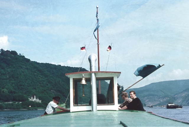 1962 Fahrt an den Rhein: Auf dem Rhein