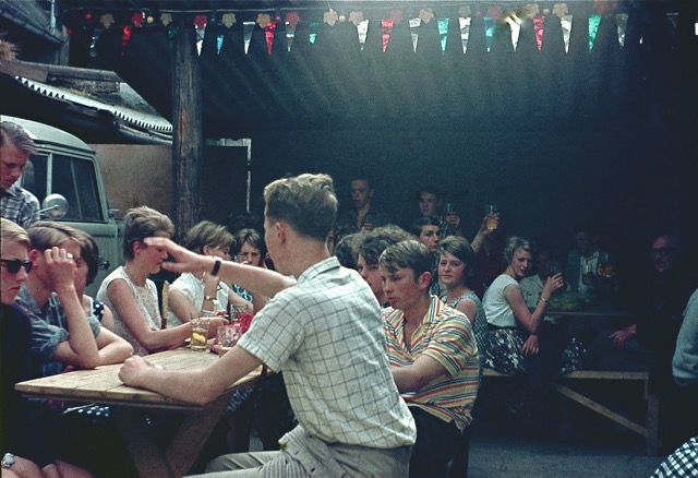 1962 Fahrt an den Rhein: Wirtshaus in Rüdesheim